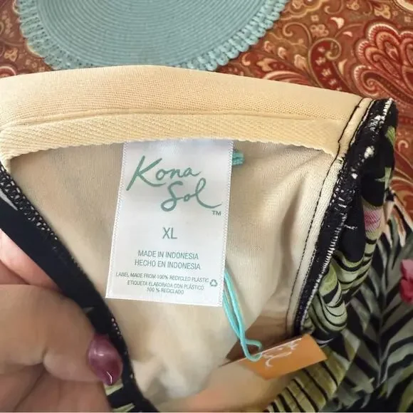 Kona Sol Tropical Swim Strapless Top Padded Breasts Size XL NWT - Picture 4 of 5